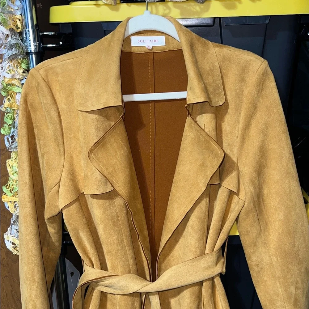 Woman Faux Suede LongTrench Coat absolutely comfortable for travel classy look - Picture 7 of 7